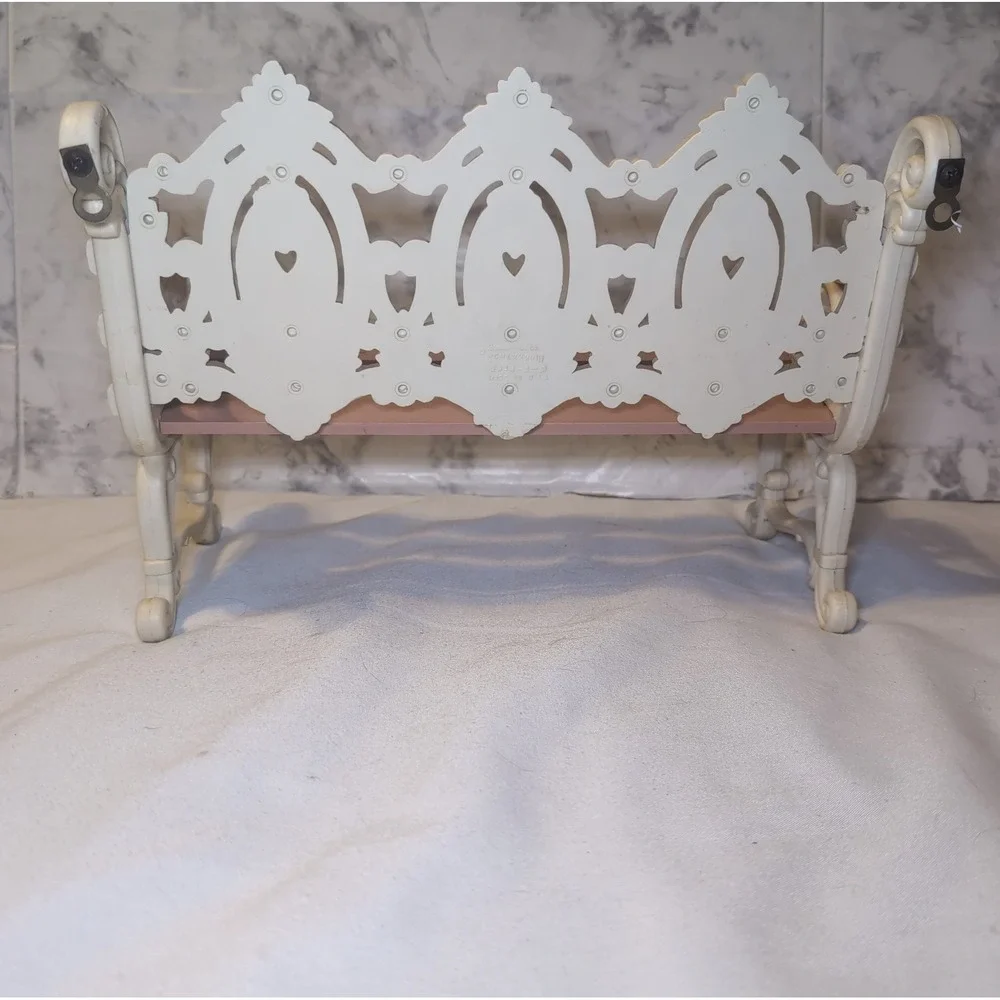 Vintage 1988 Burwood Victorian Doll Display Bench Wall Shelf Resin Plastic 12
